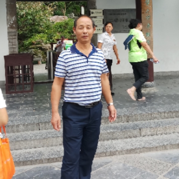 尊云与欢喜的照片