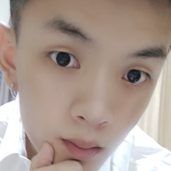 唯小尼的照片