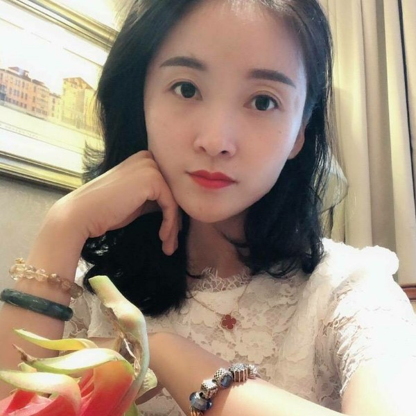 瑜伽老师的照片
