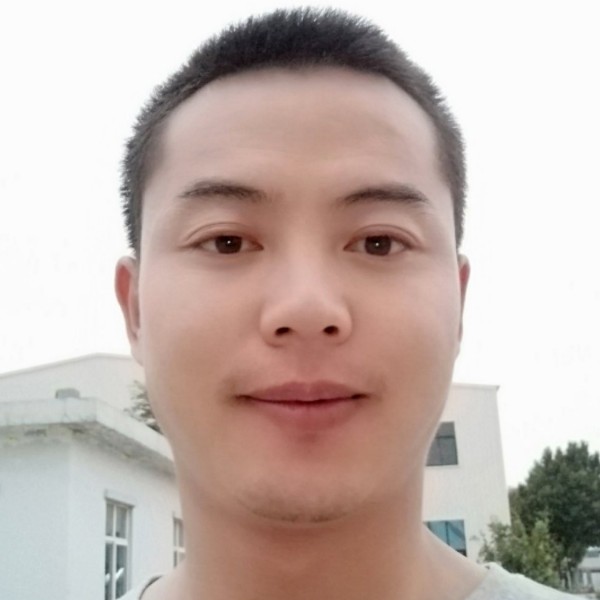 青栀多情的照片