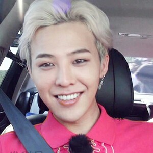 愤怒夏露的照片