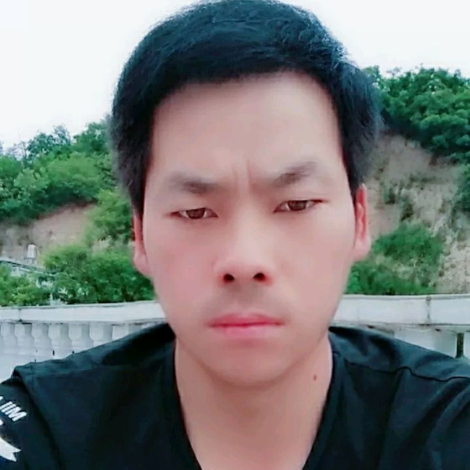 云朵用长情的照片