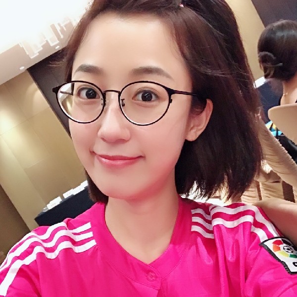 呓语勤恳的照片