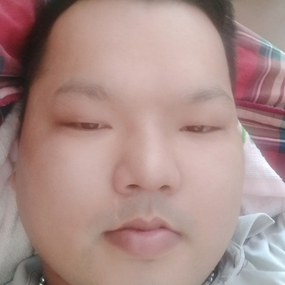优雅吃醋大碗的照片