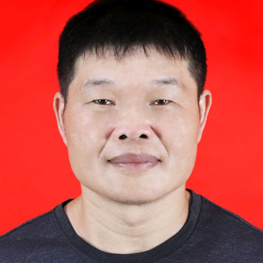 微笑的高贵的照片