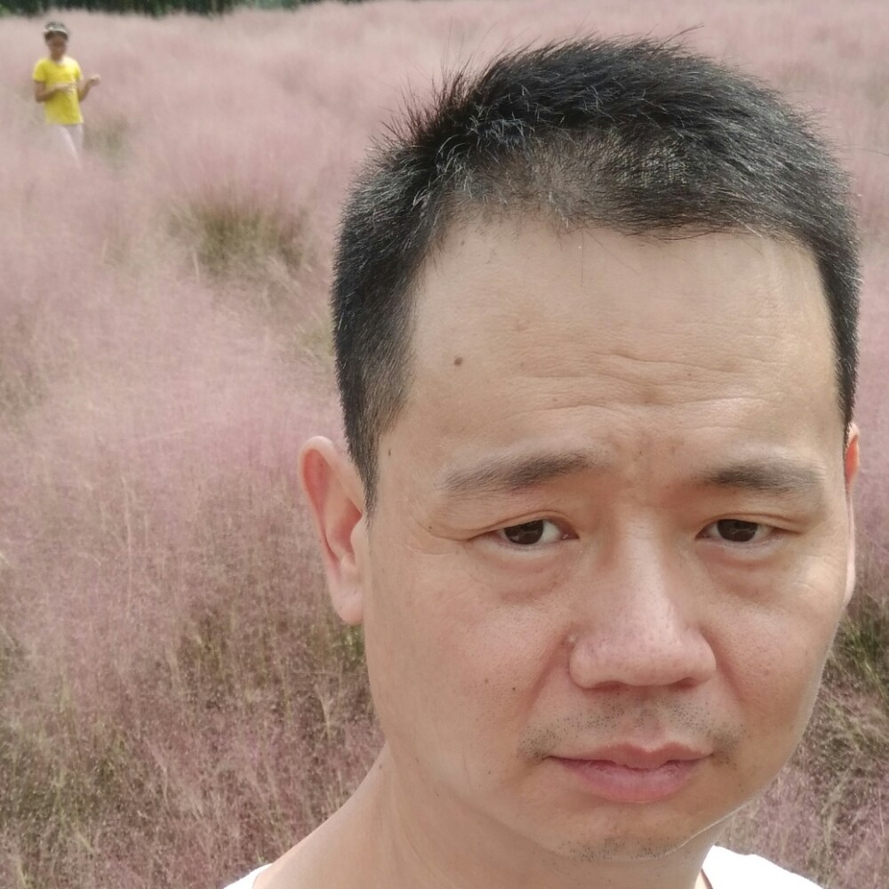 随缘的荣哥的照片