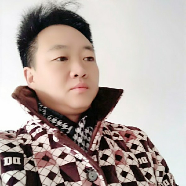冷锋港少的照片