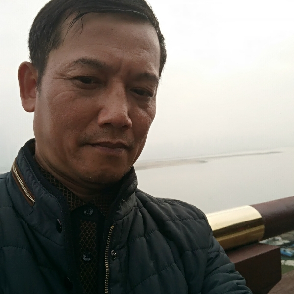 鹤男鸟人的照片