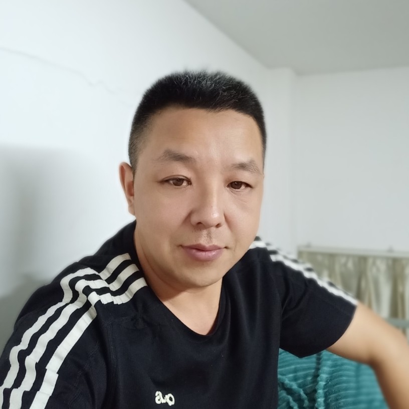 冷眸说爱你的照片