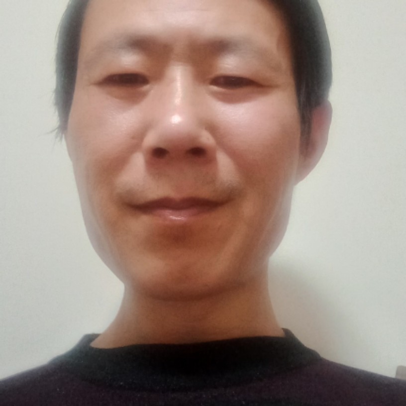 青衫温婉的照片