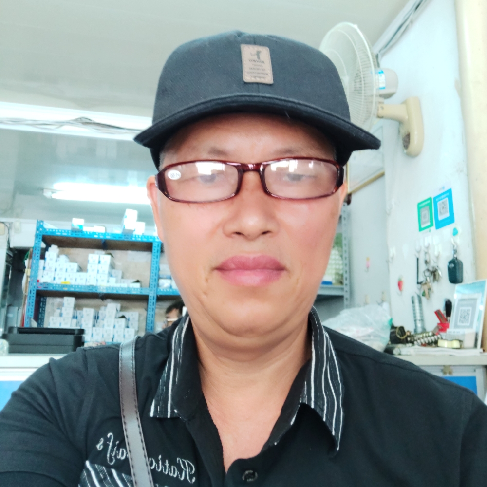 龙在人间的照片
