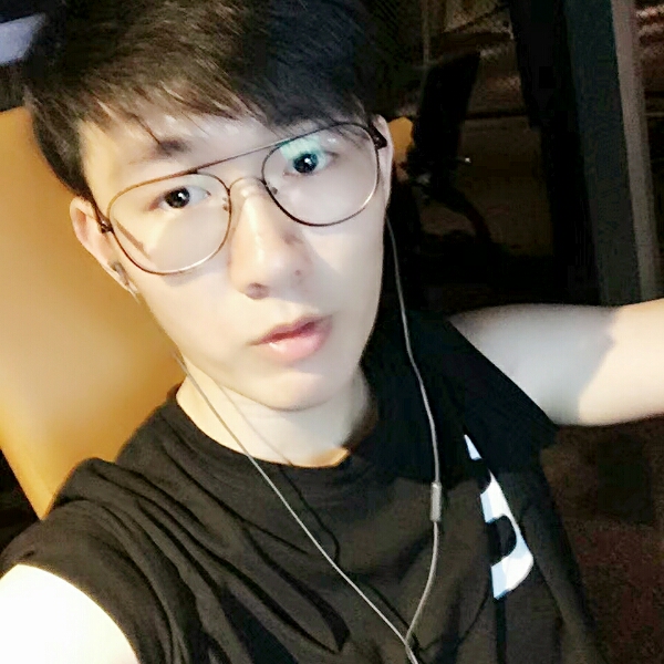 自觉金针菇的照片