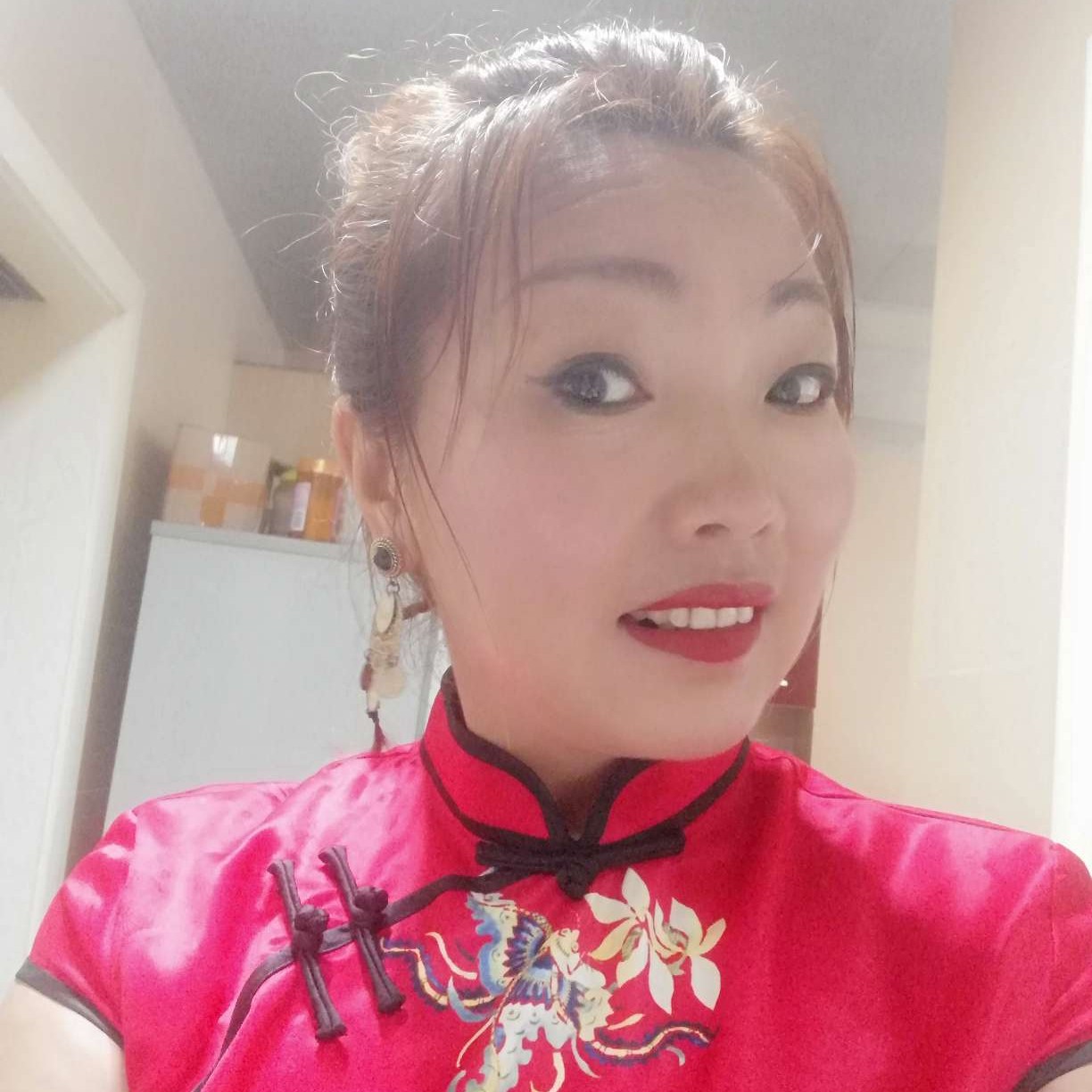 兮颜踢单身的照片