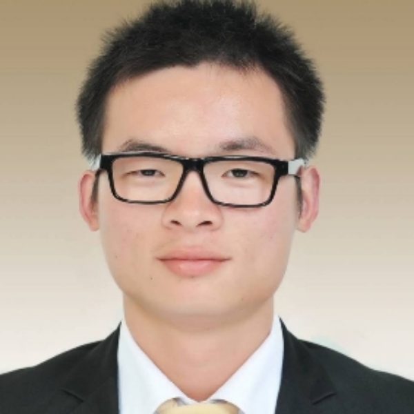 新华交融的照片