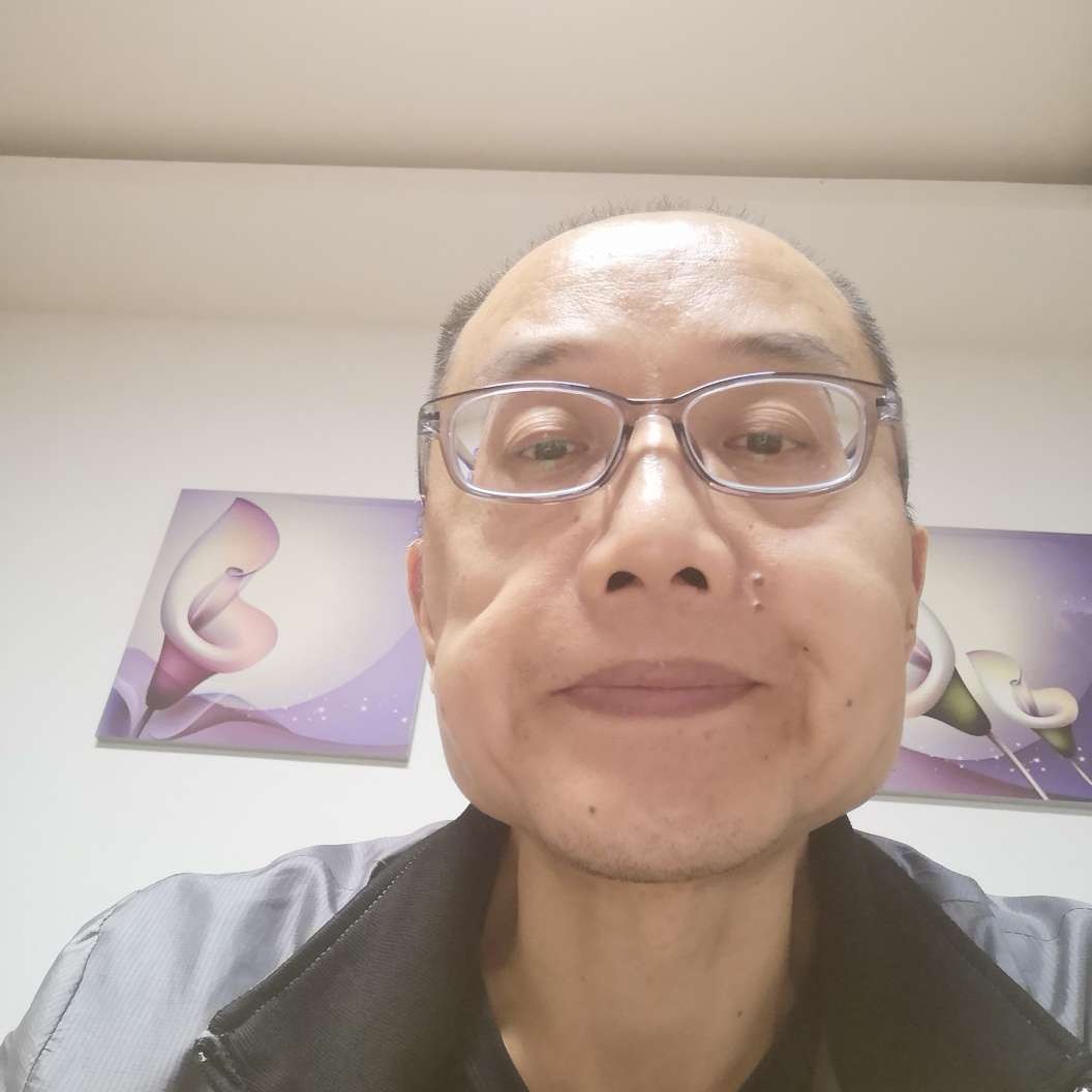 红尘多么落寞的照片