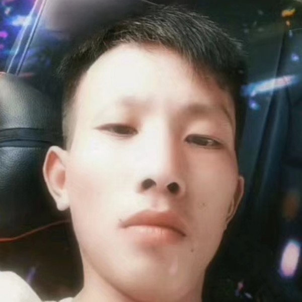 深情爱冷风的照片