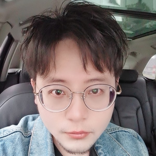 简白白的照片