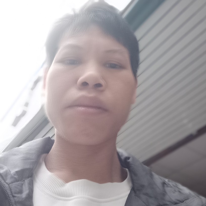 阔达有秋月的照片
