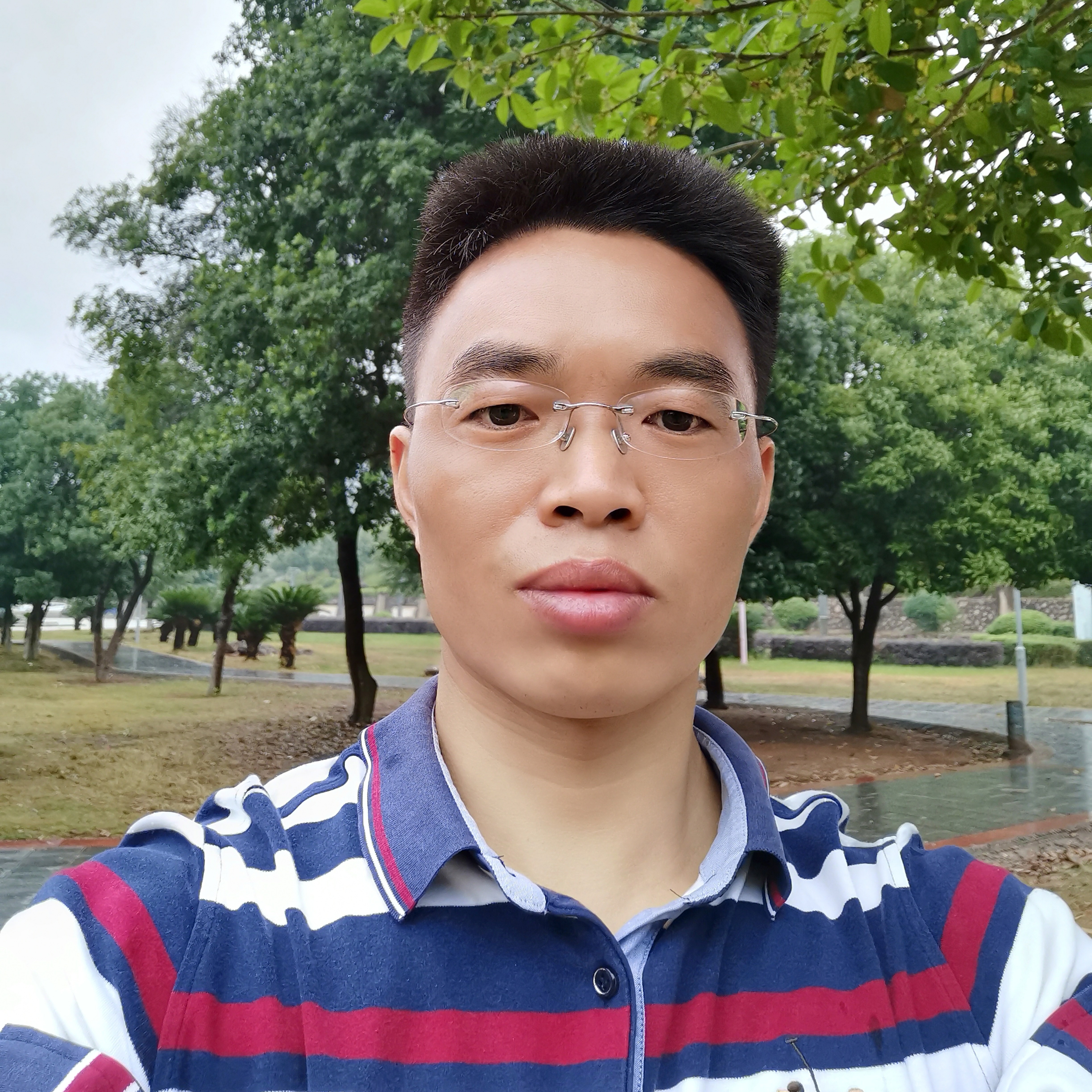 忍辱包容的照片