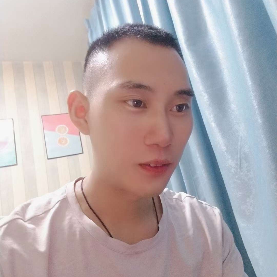 热心的小谢叔叔的照片