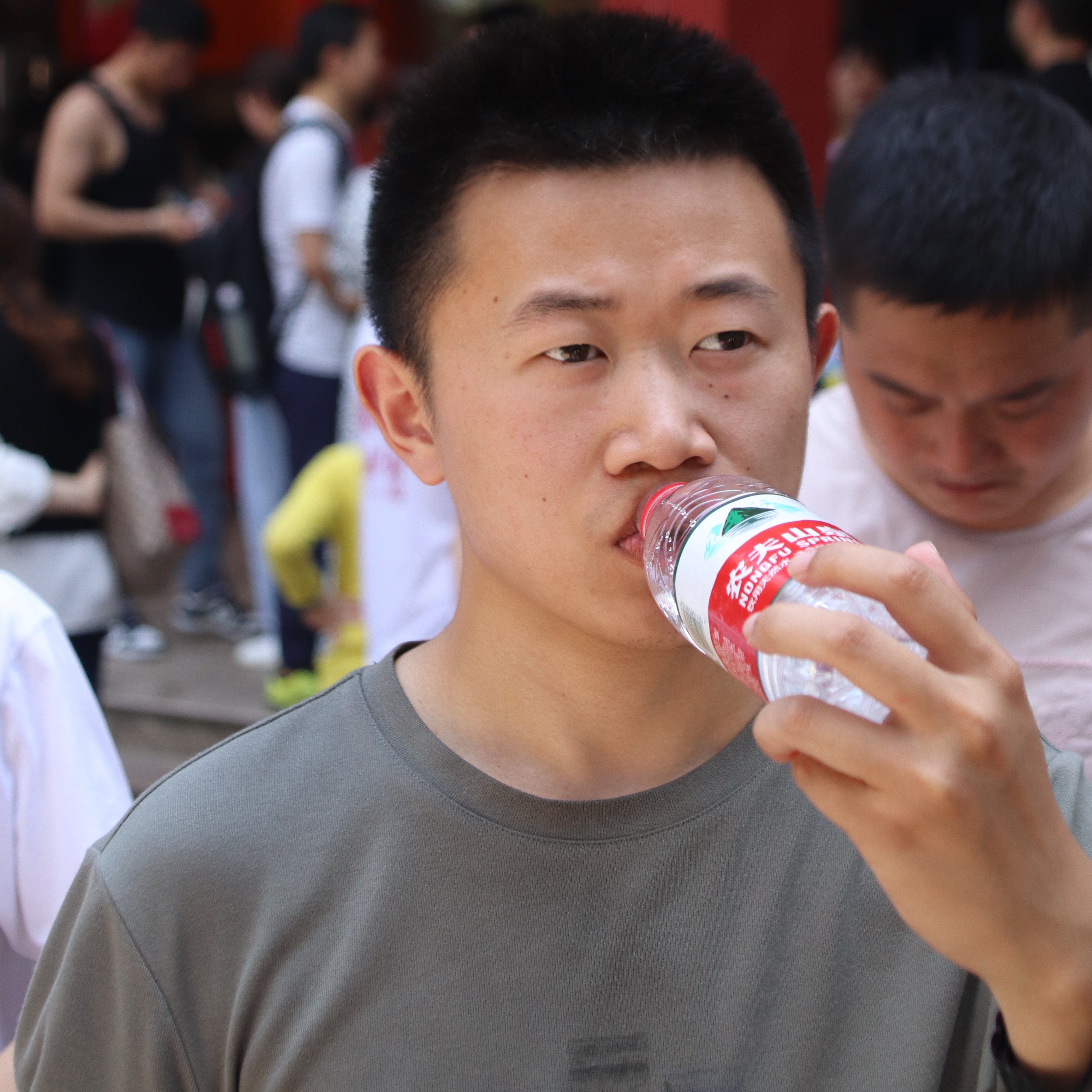 十月的烈阳的照片