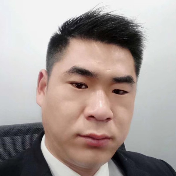 陈胜亚的照片