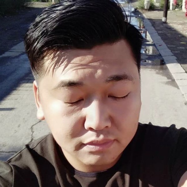 嘚瑟  咋滴的照片