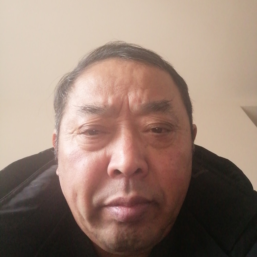帅哥等于忐忑的照片