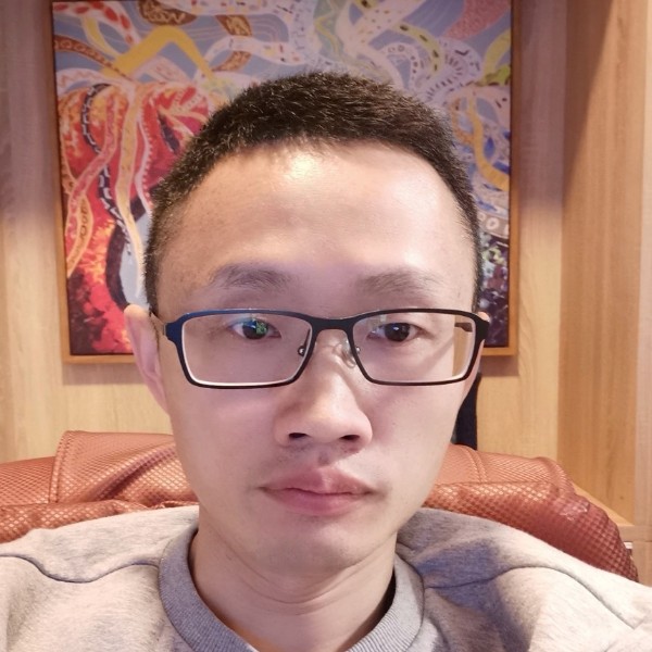 陶醉笑逐风的照片