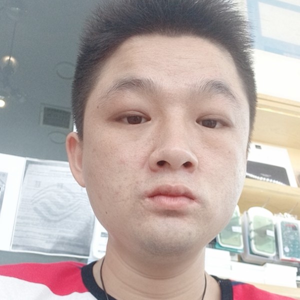 隐形向雪糕的照片