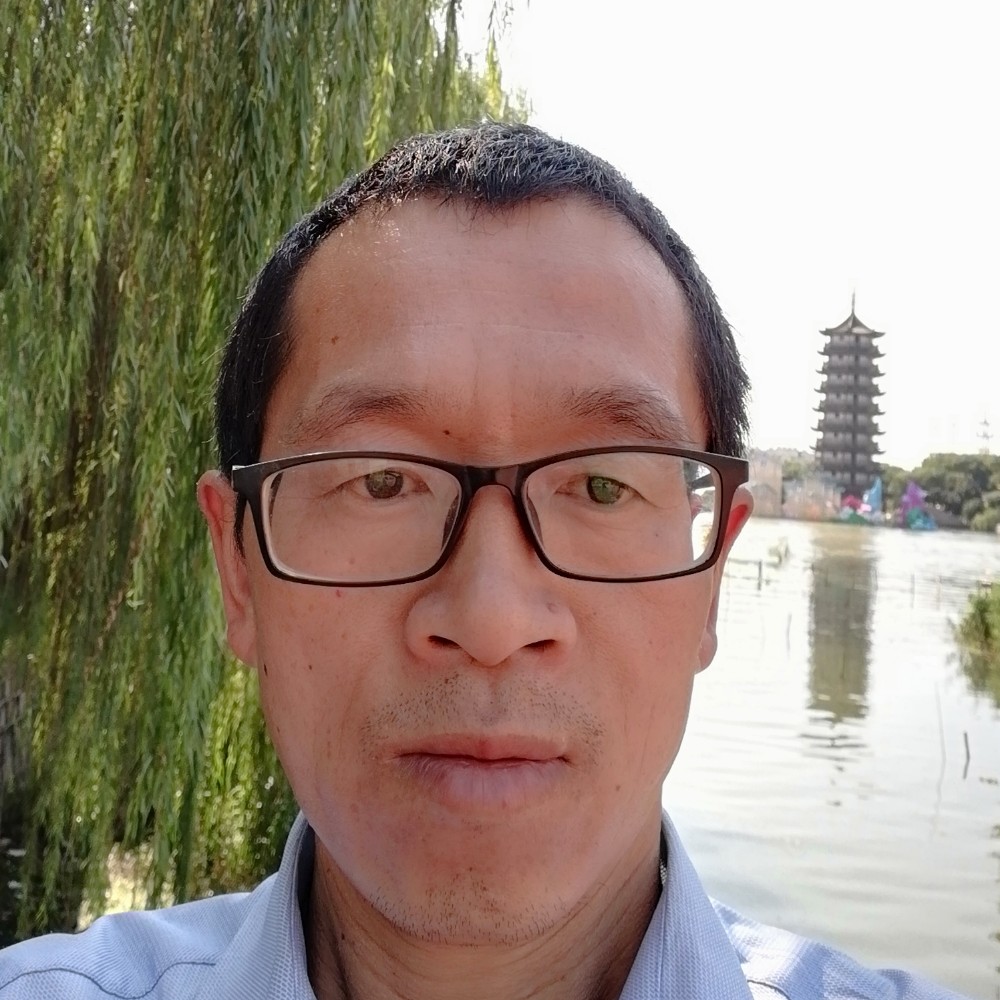 紧张浅陌的照片
