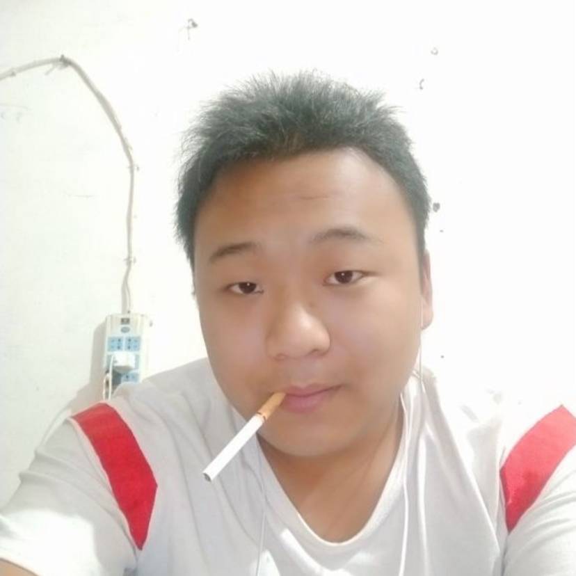 眼神吃醋勤奋的照片