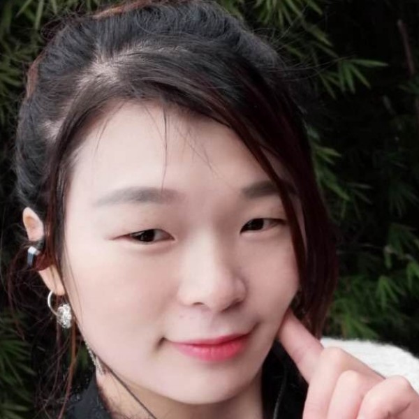 外向倾心绝影的照片