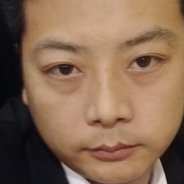 成就离歌的照片