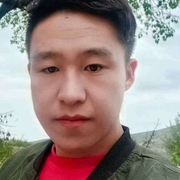 草莓爱潇洒的照片