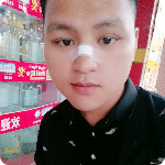 能干白云。的照片