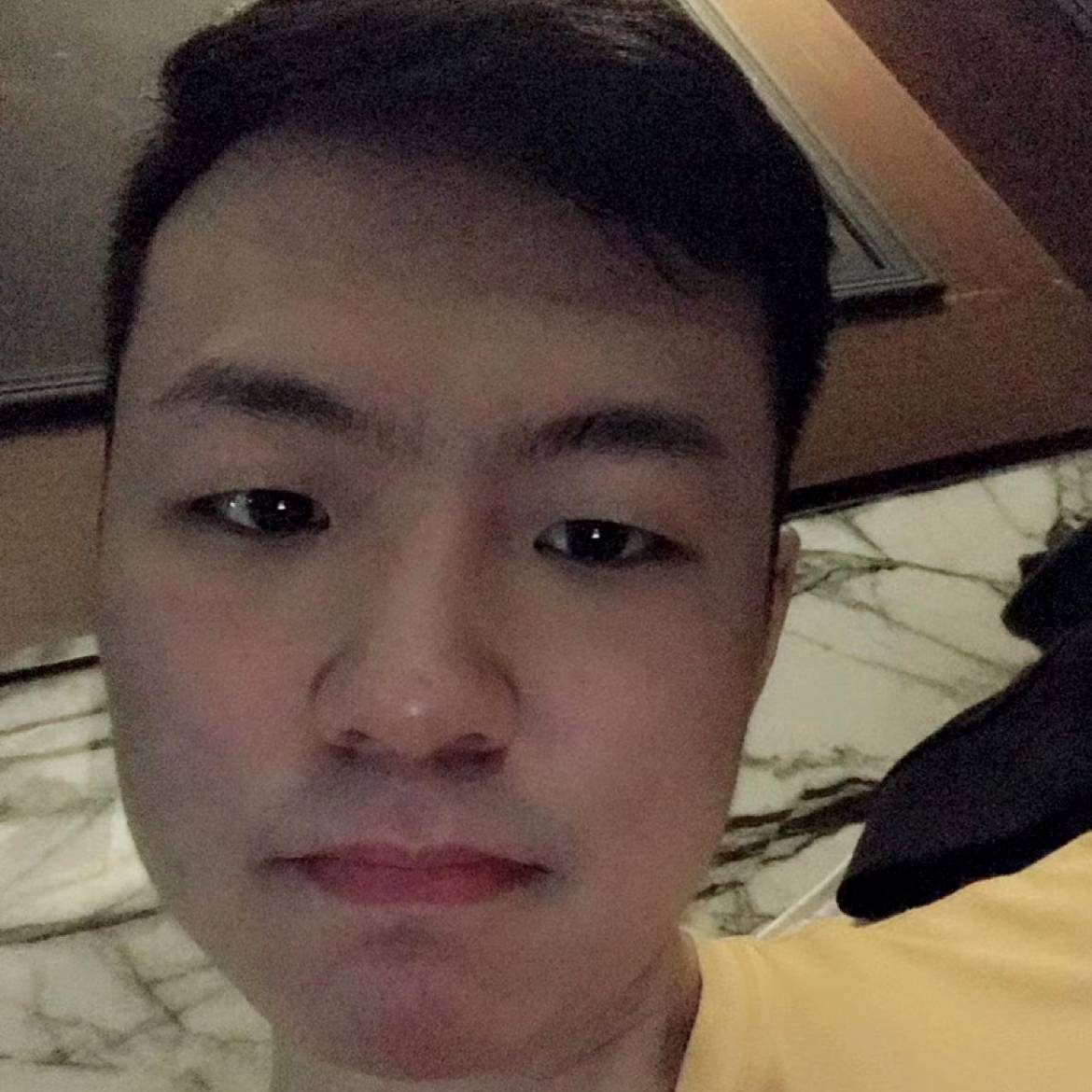 你的月亮的照片