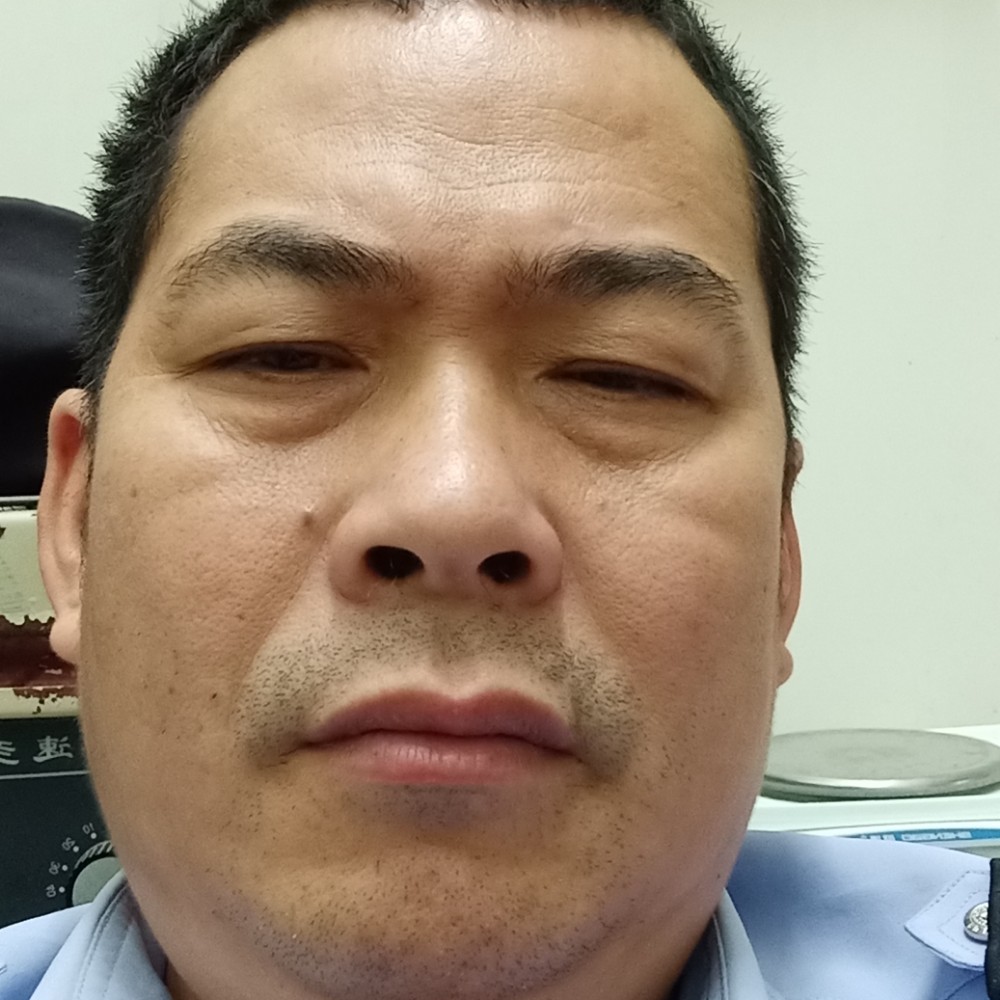 甜蜜雪糕滔哥的照片