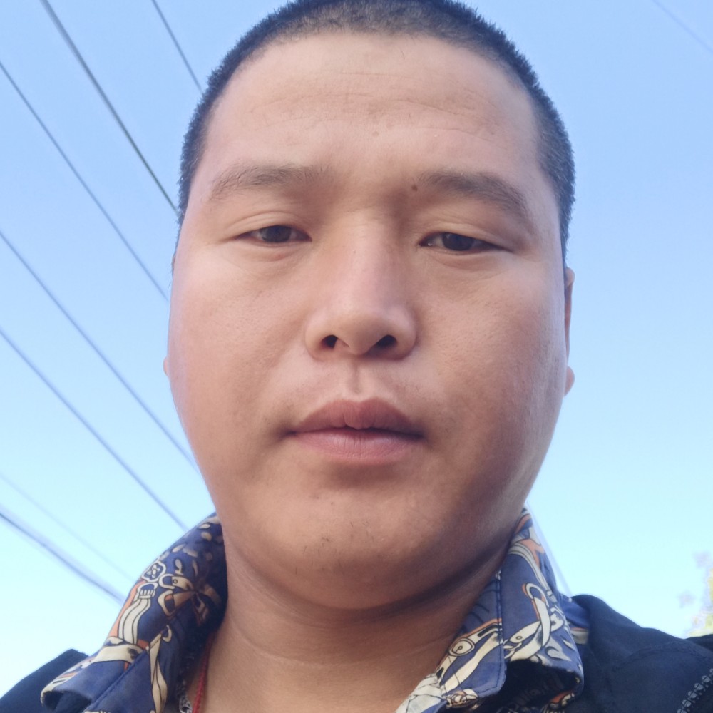 爱撒娇用烤鸡的照片