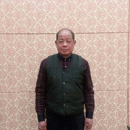 优秀男子的照片