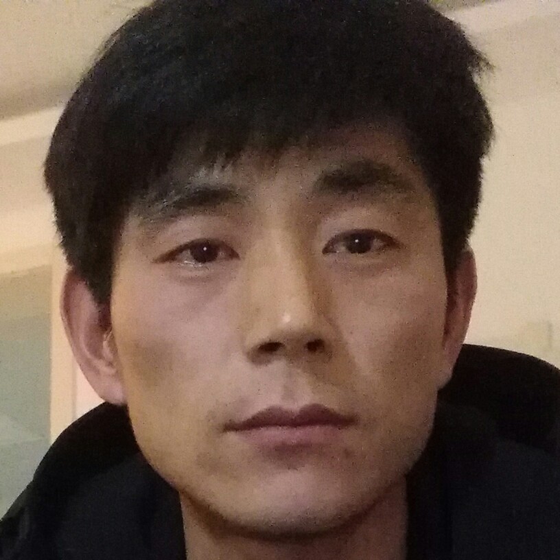 欣慰迎未来的照片