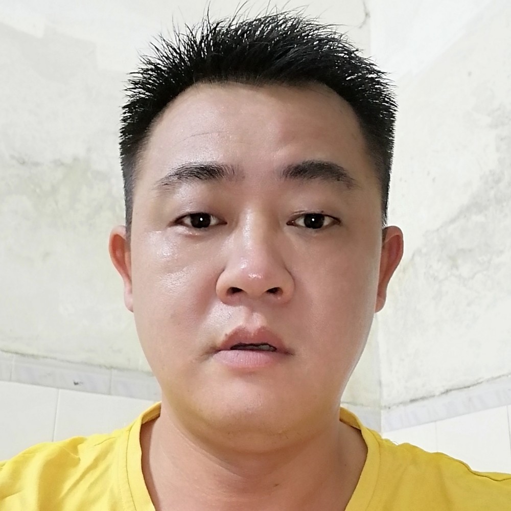 辉的远的照片