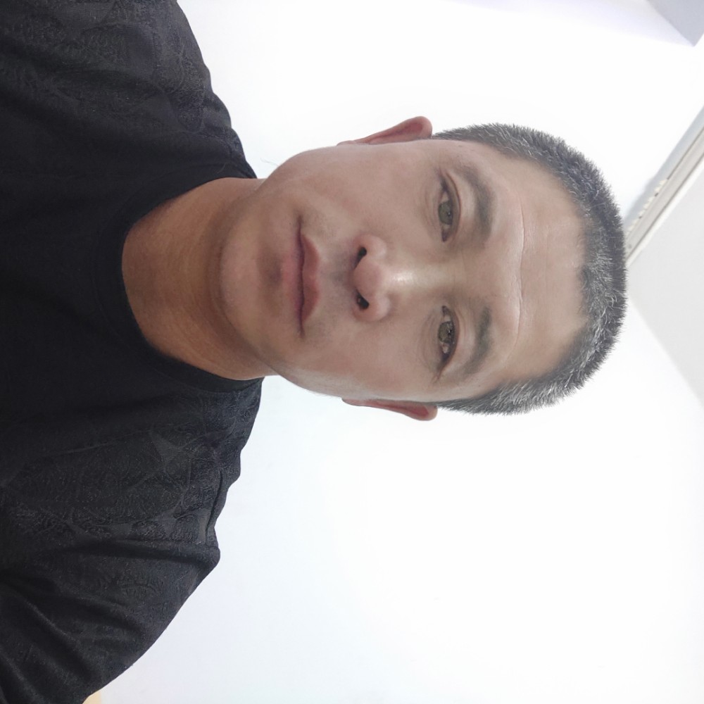 饱满平湖的照片