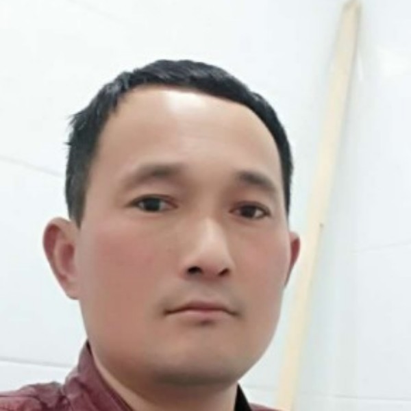 小刺猬相许明媚的照片