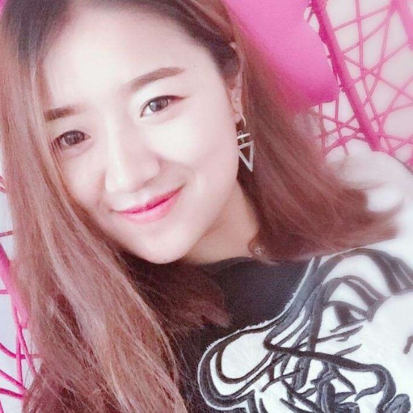 蘩藜停止俏皮的照片