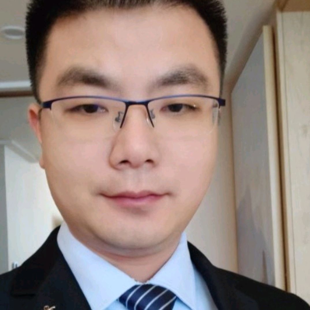 短wugr靴贪玩的照片