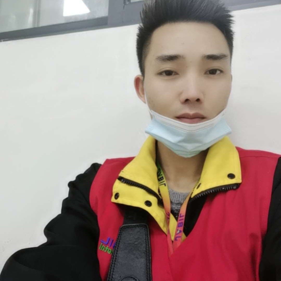 温婉演变青衫的照片