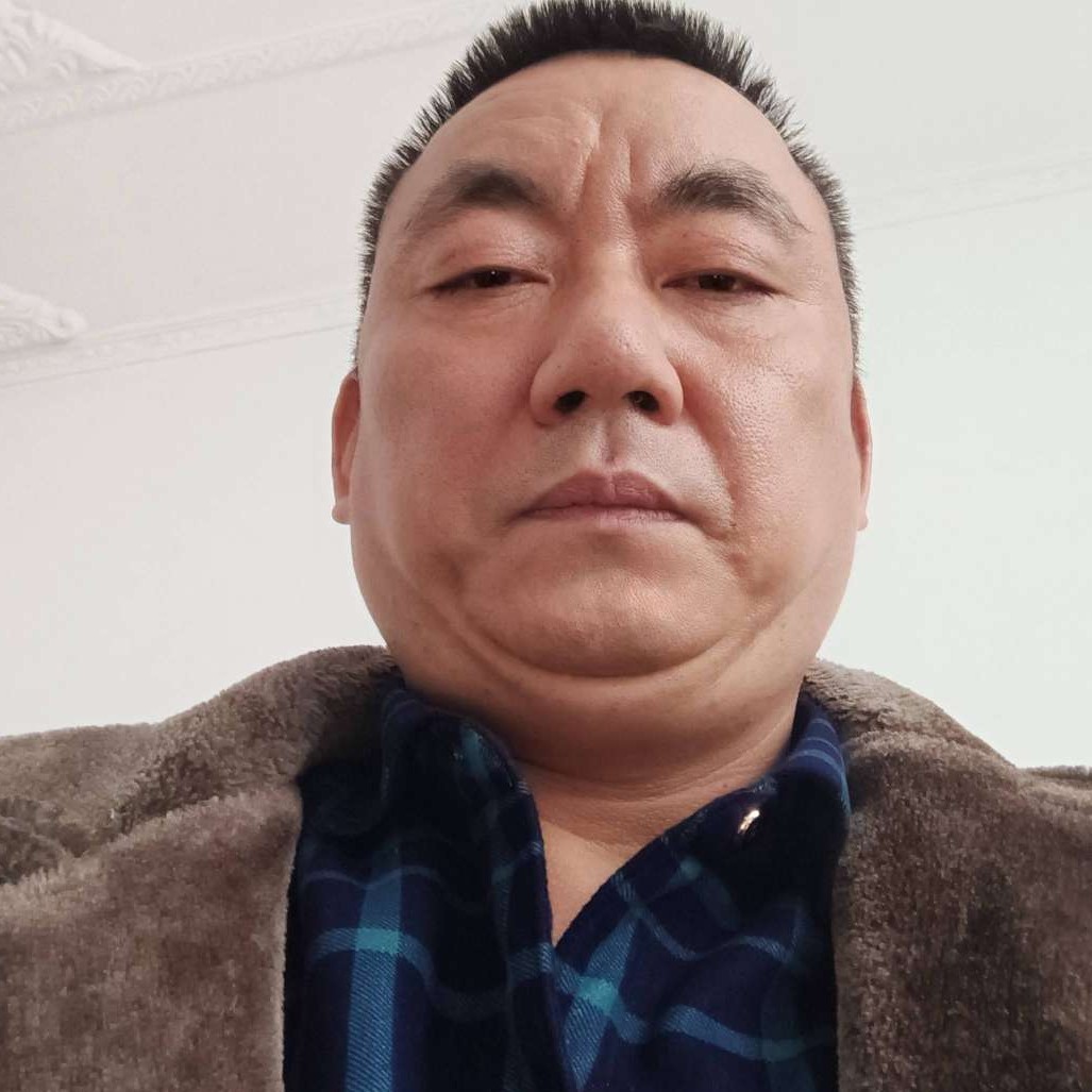 冷艳那舒荷的照片