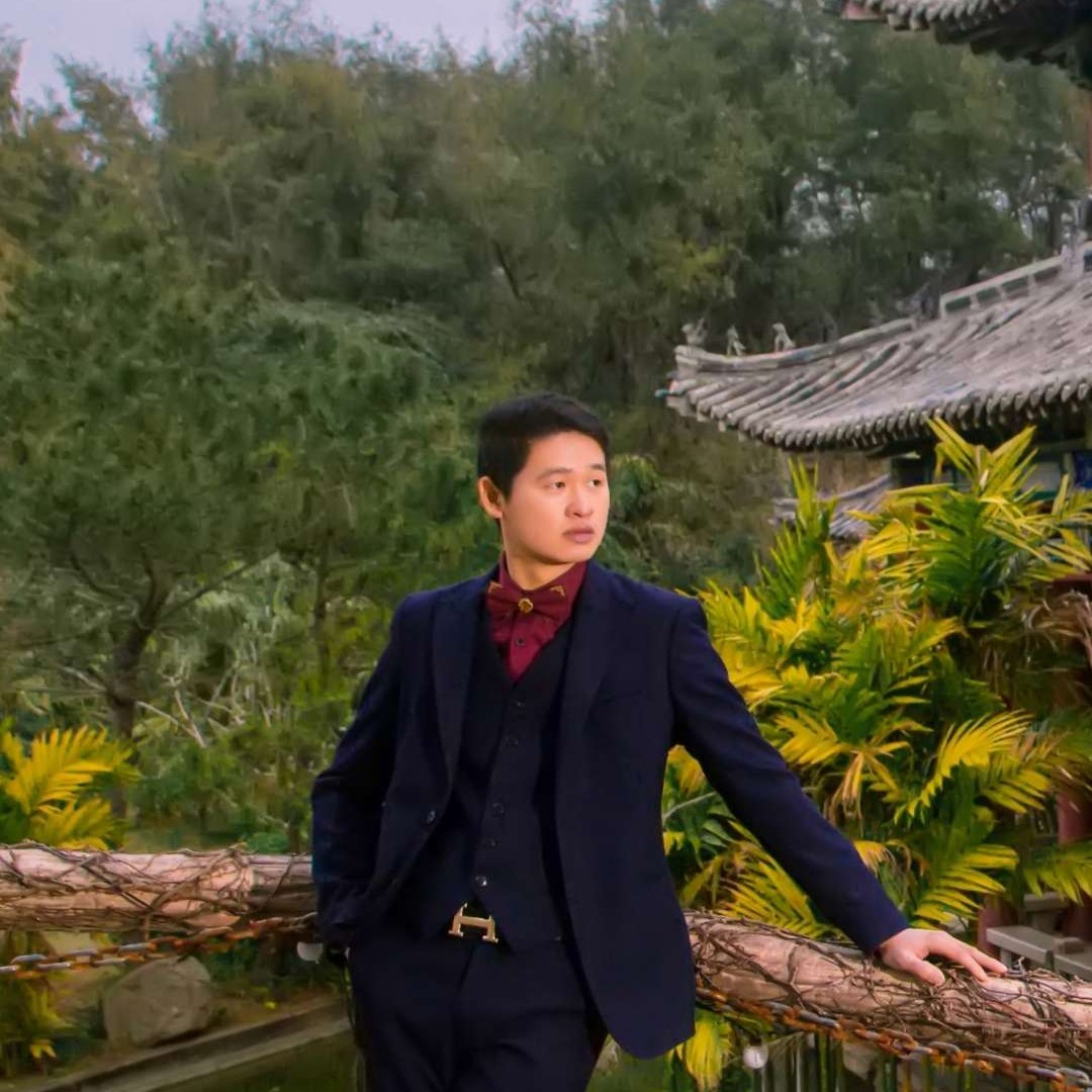 纯真闻月饼的照片