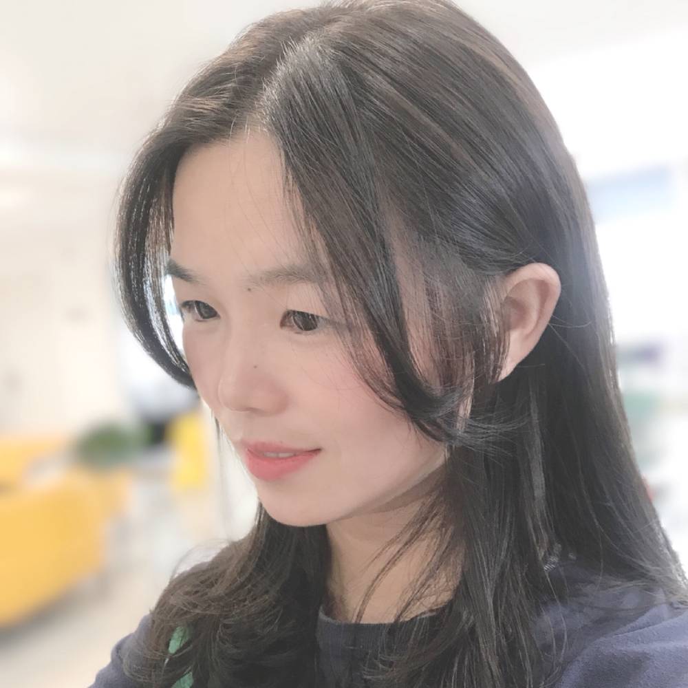 樱花三月映暖阳的照片